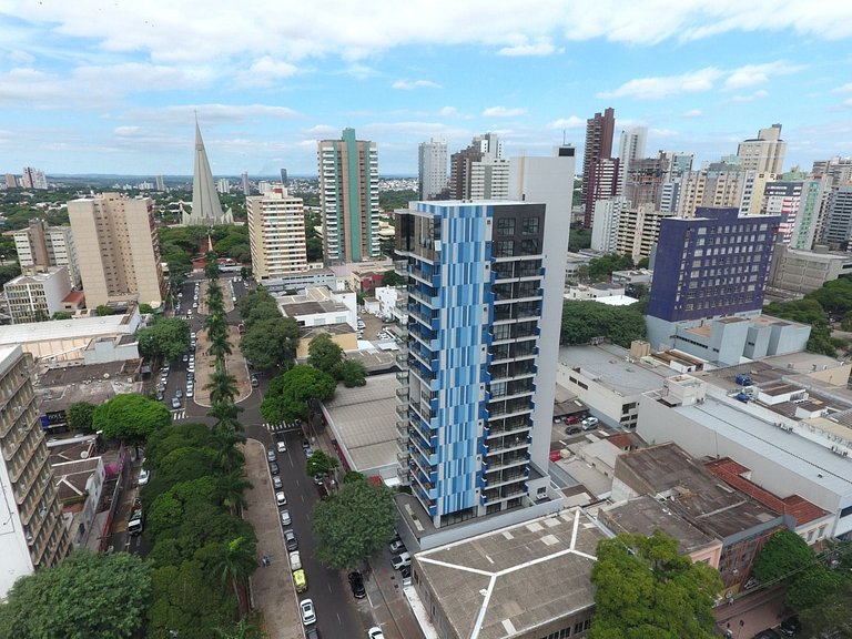 Studio 802 com sacada, garagem e A/C