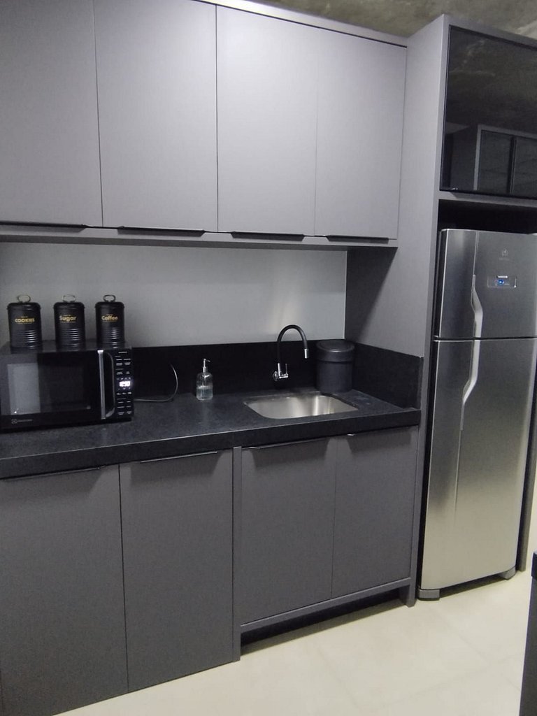Studio Central com garagem 1505CP