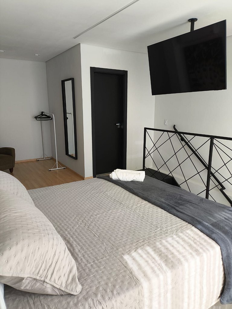 Duplex Confort com piscina 1603CP