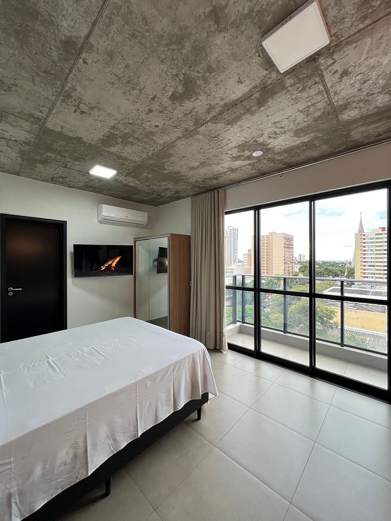 Studio 802 com sacada, garagem e A/C