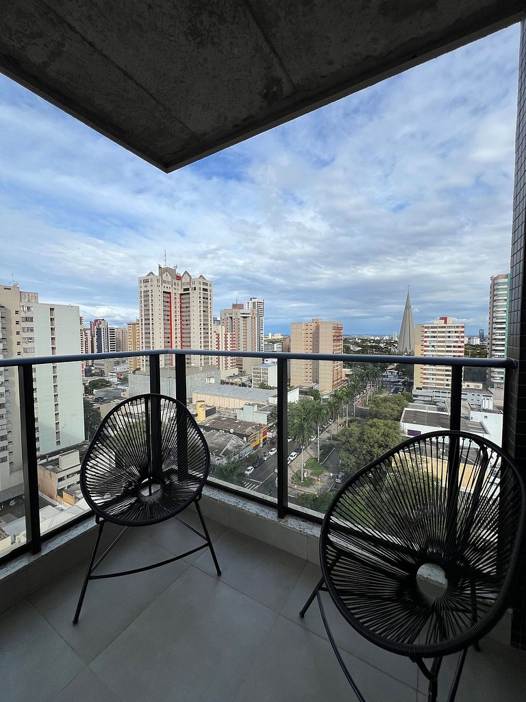 Studio 1301 com sacada, garagem e A/C
