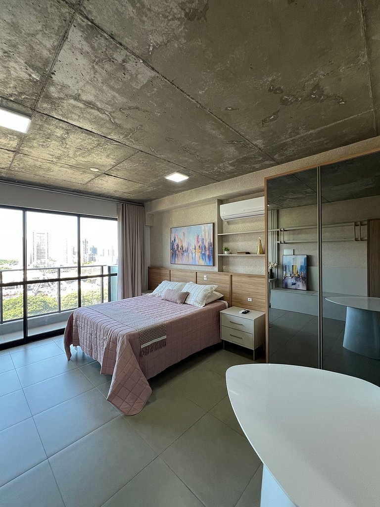 Studio Central com garagem 1204CP