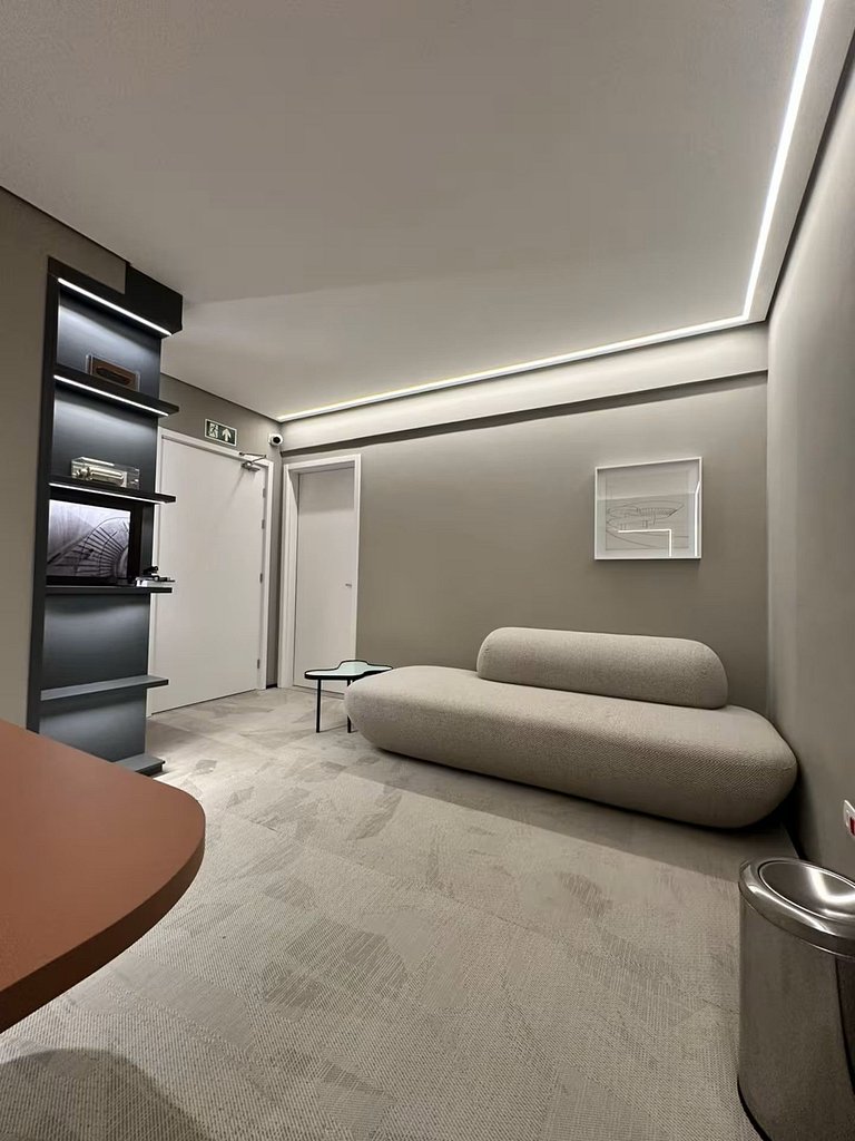 Neo House - 1702