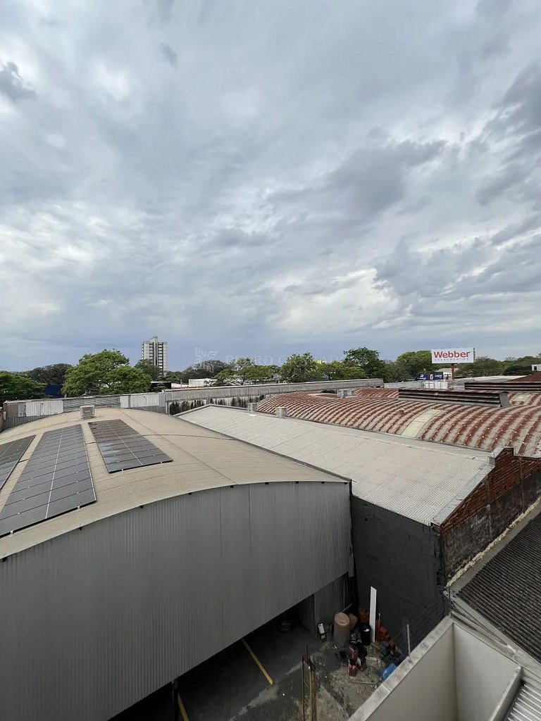 Ap 204 FG c/ 2 Qts, sacada, garagem e A/C