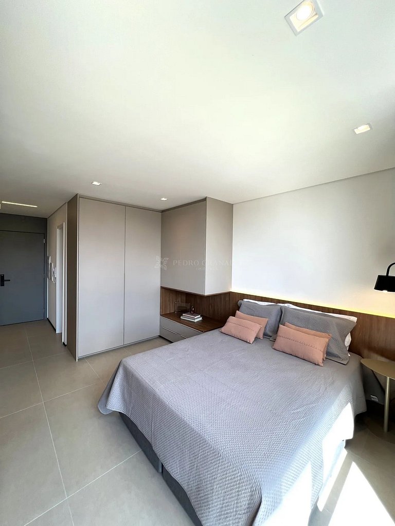 1403 Neo House